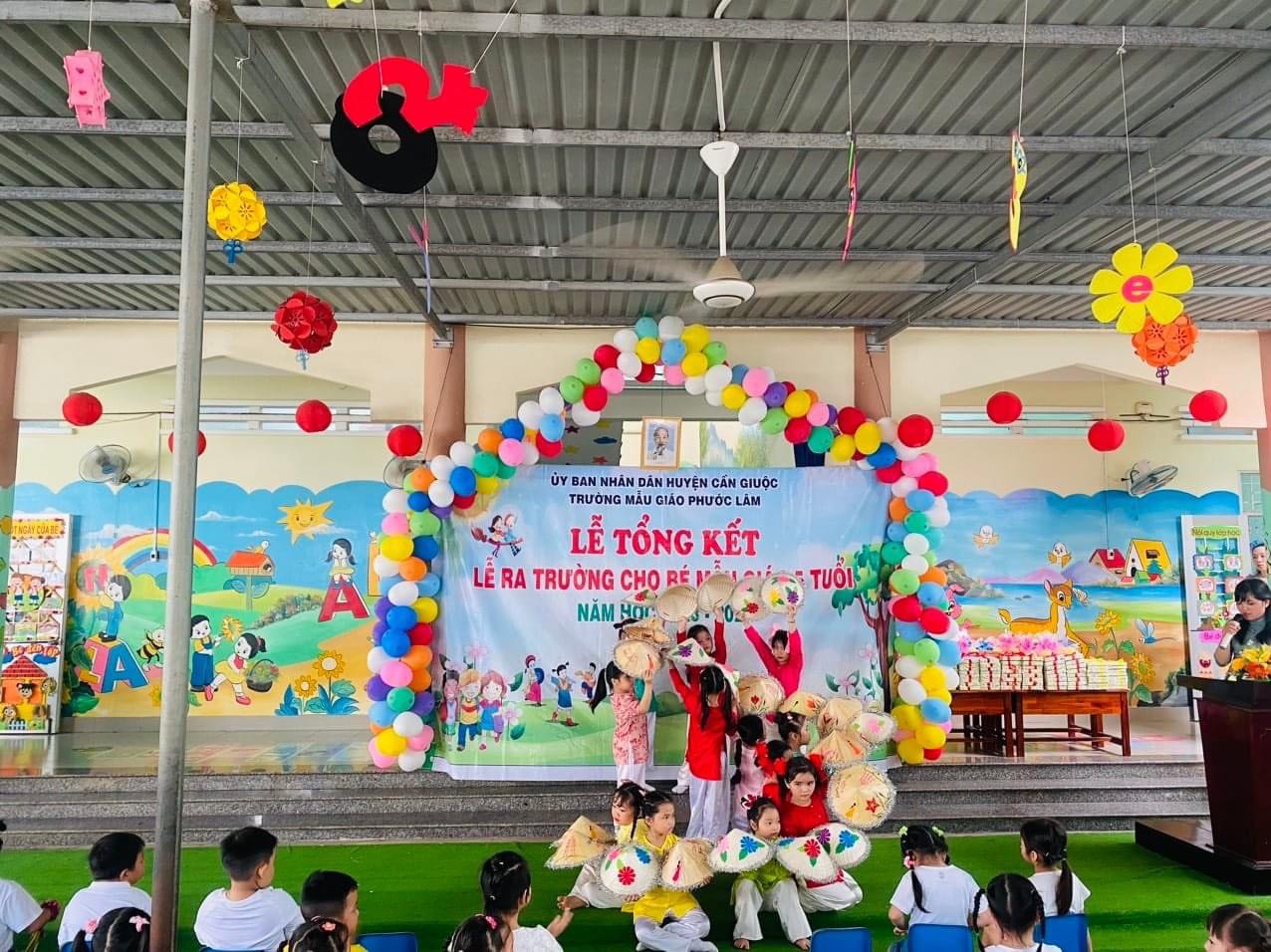 Trường Mẫu Giáo Phước Lâm tổ chức lễ tổng kết và Lễ ra trường cho các cháu 5 tuổi năm học 2023-2024